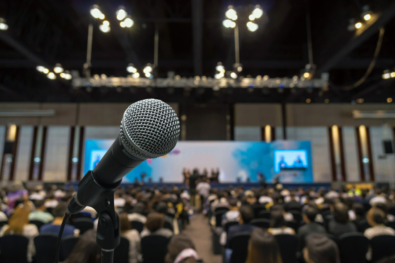 Eventos Pura Vida Málaga Cuéntanos tu idea, tus sueños o lo que necesitas. Estamos aquí para ayudarte a convertirlo en una experiencia inolvidable.